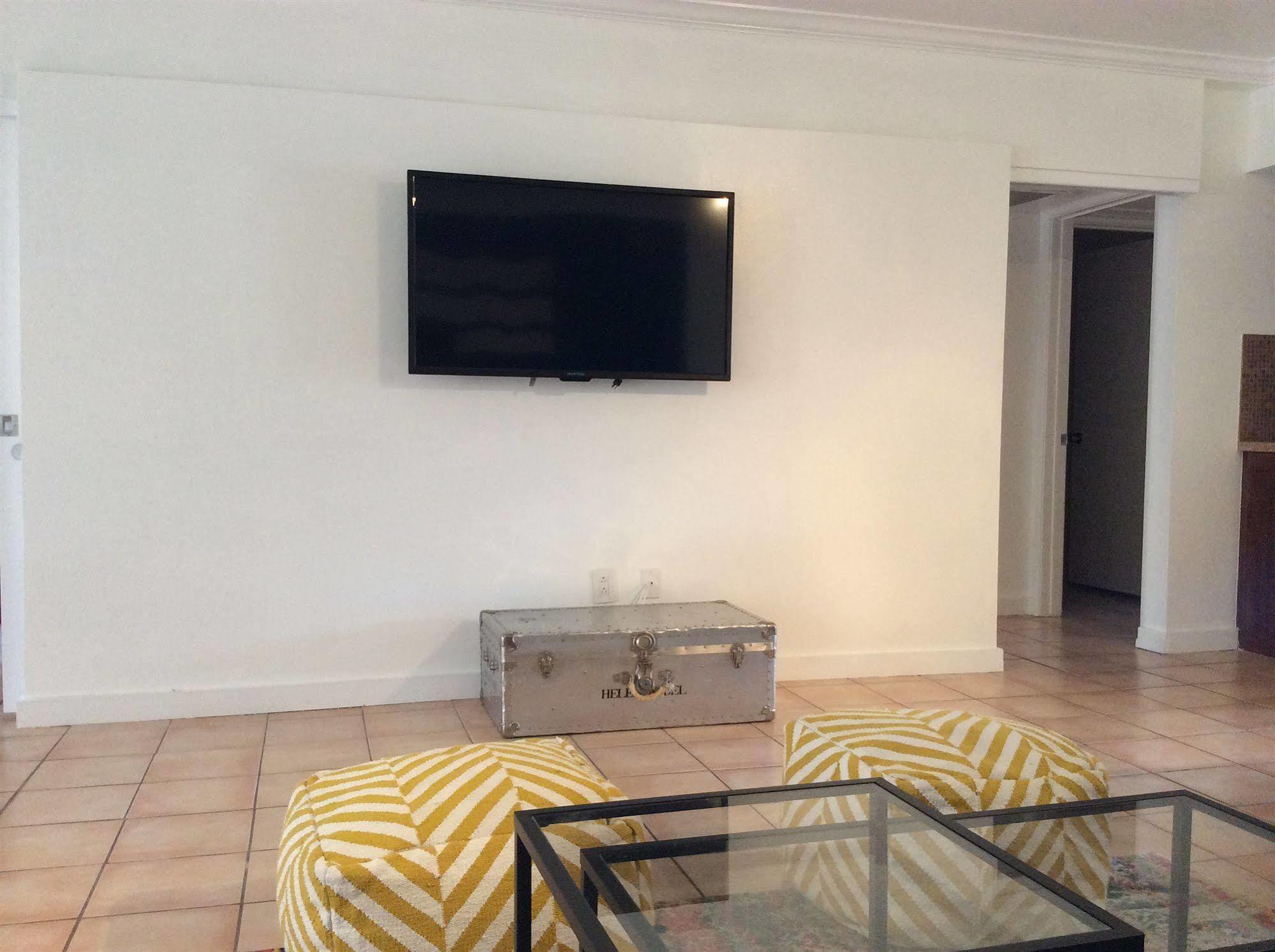 Modern Downtown Condo Παλμ Σπρινγκς Εξωτερικό φωτογραφία