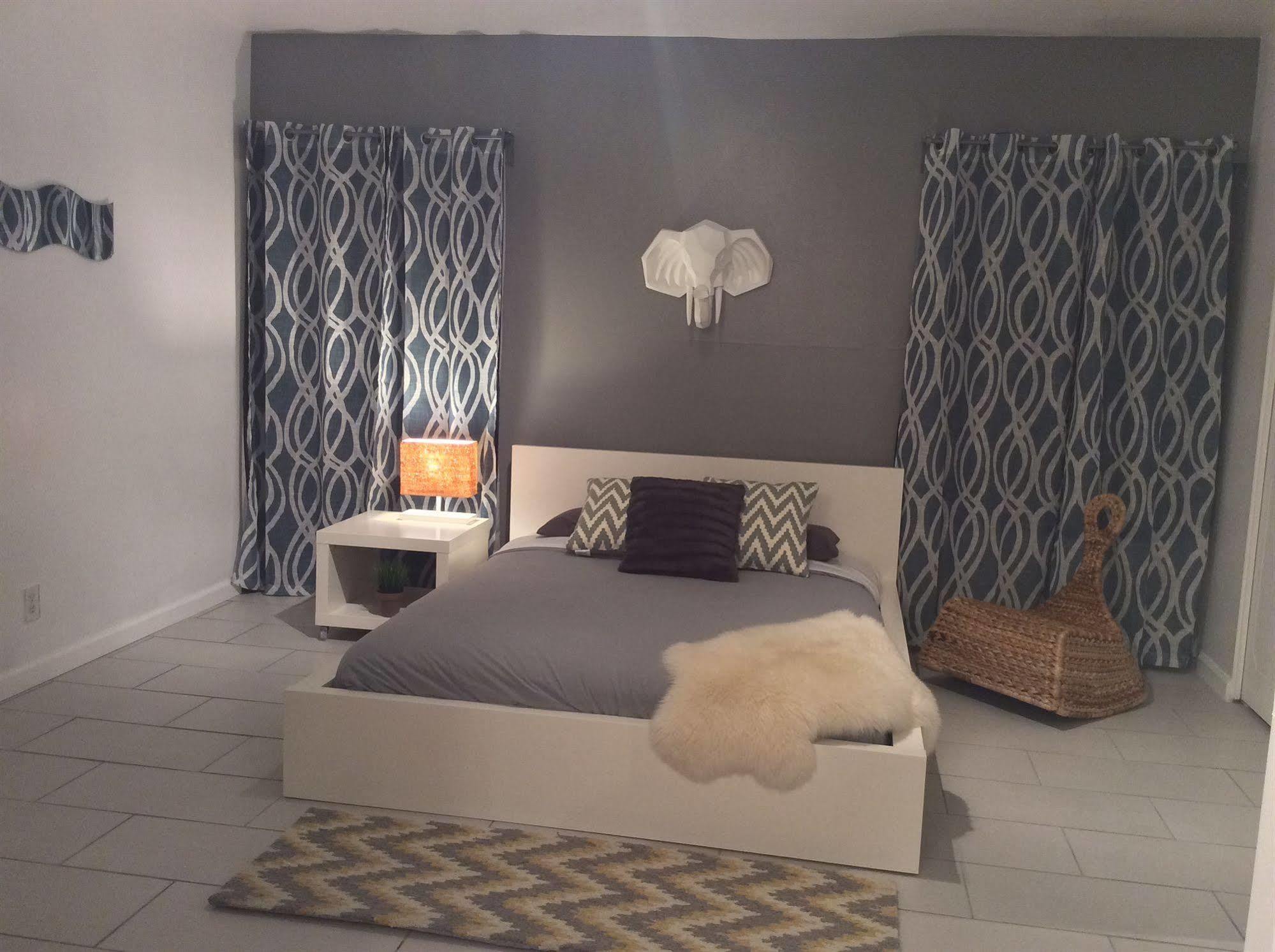 Modern Downtown Condo Παλμ Σπρινγκς Εξωτερικό φωτογραφία