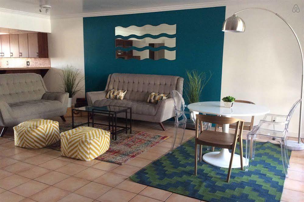 Modern Downtown Condo Παλμ Σπρινγκς Εξωτερικό φωτογραφία